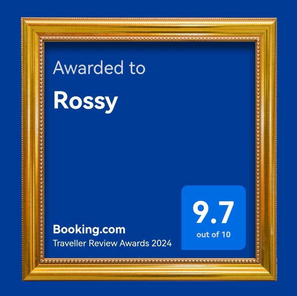 里耶卡Rossy公寓 外观 照片